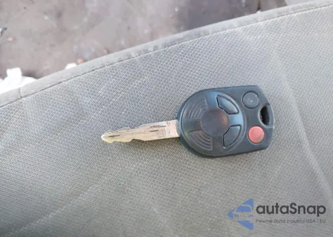 2010 Ford Escape Xlt из США, поврежденный, VIN 1FMCU0D77AKD07451